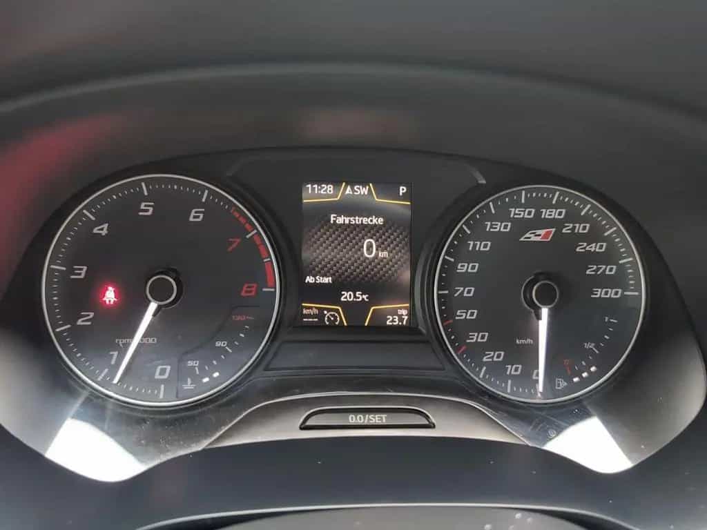 Seat Leon Cupra 300 4Drive Beats/Kam/DAB 08/2017-photo-14