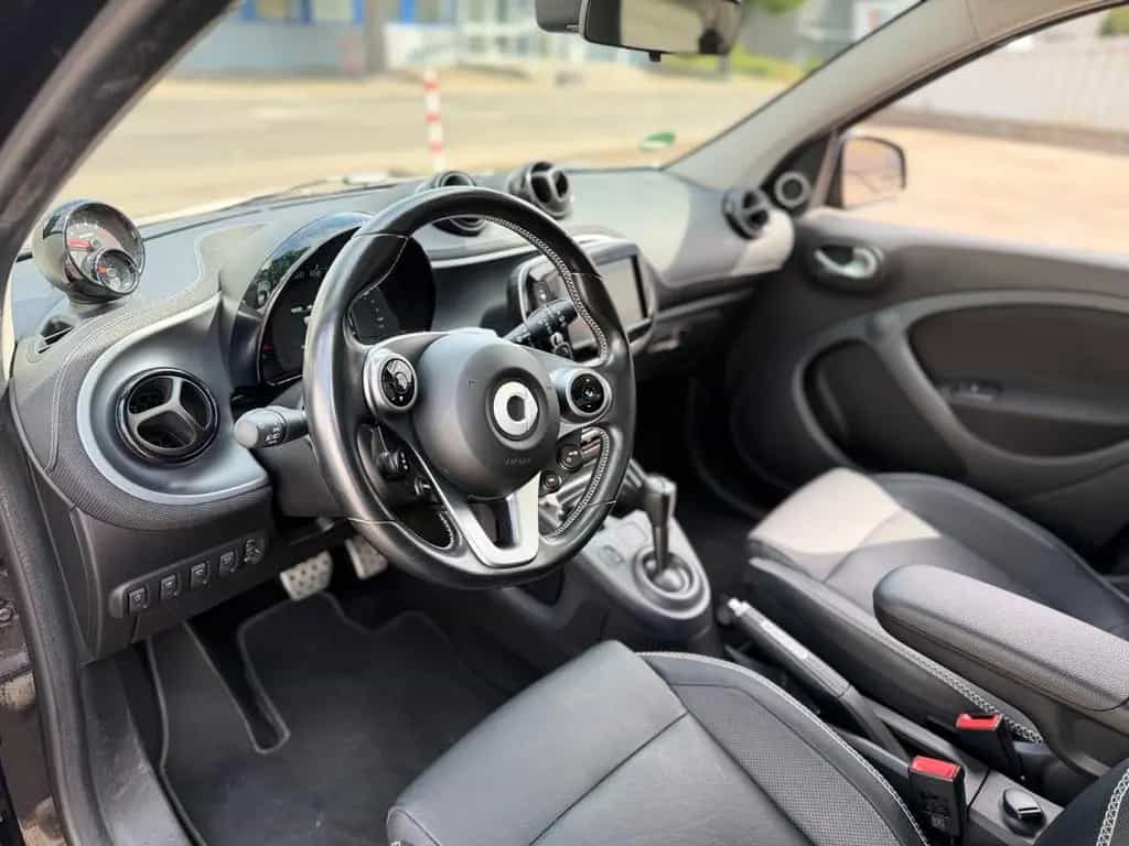 Smart ForFour Brabus JBL*LEDER*PANO*FULL*ORGINAL KM 04/2017-photo-12