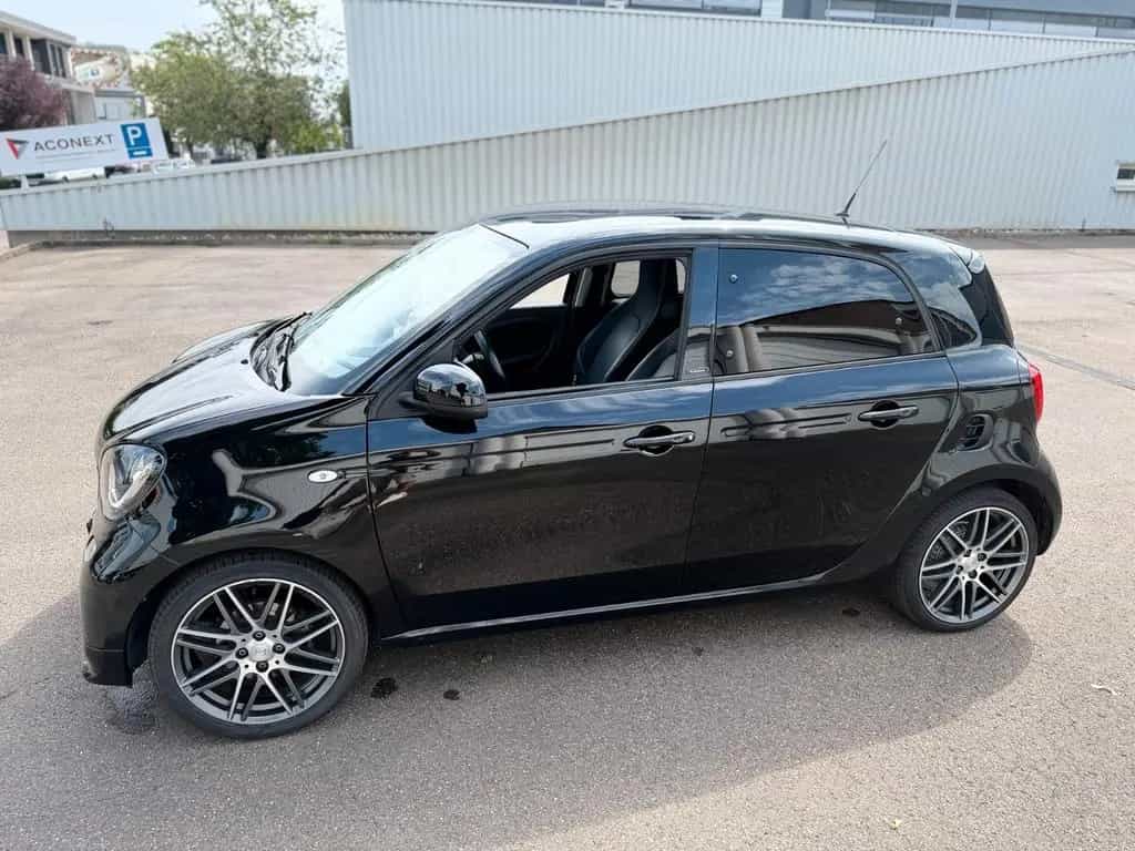 Smart ForFour Brabus JBL*LEDER*PANO*FULL*ORGINAL KM 04/2017-photo-8