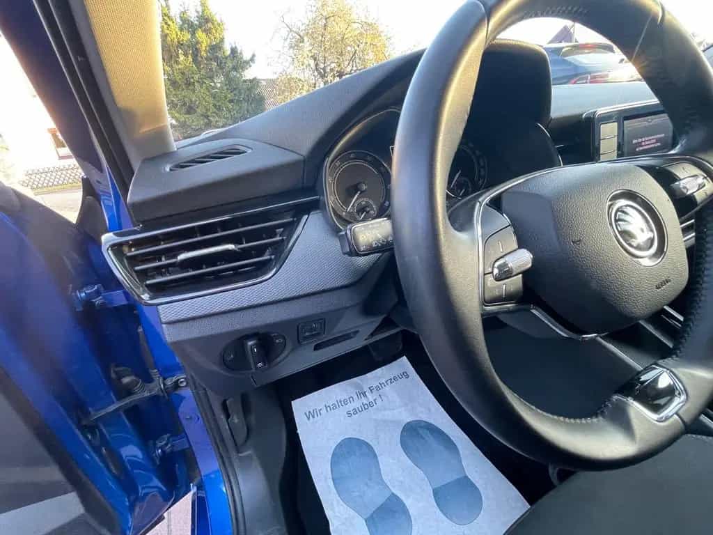 Skoda Kamiq Ambition LED DSG APP Service neu 07/2023-photo-11
