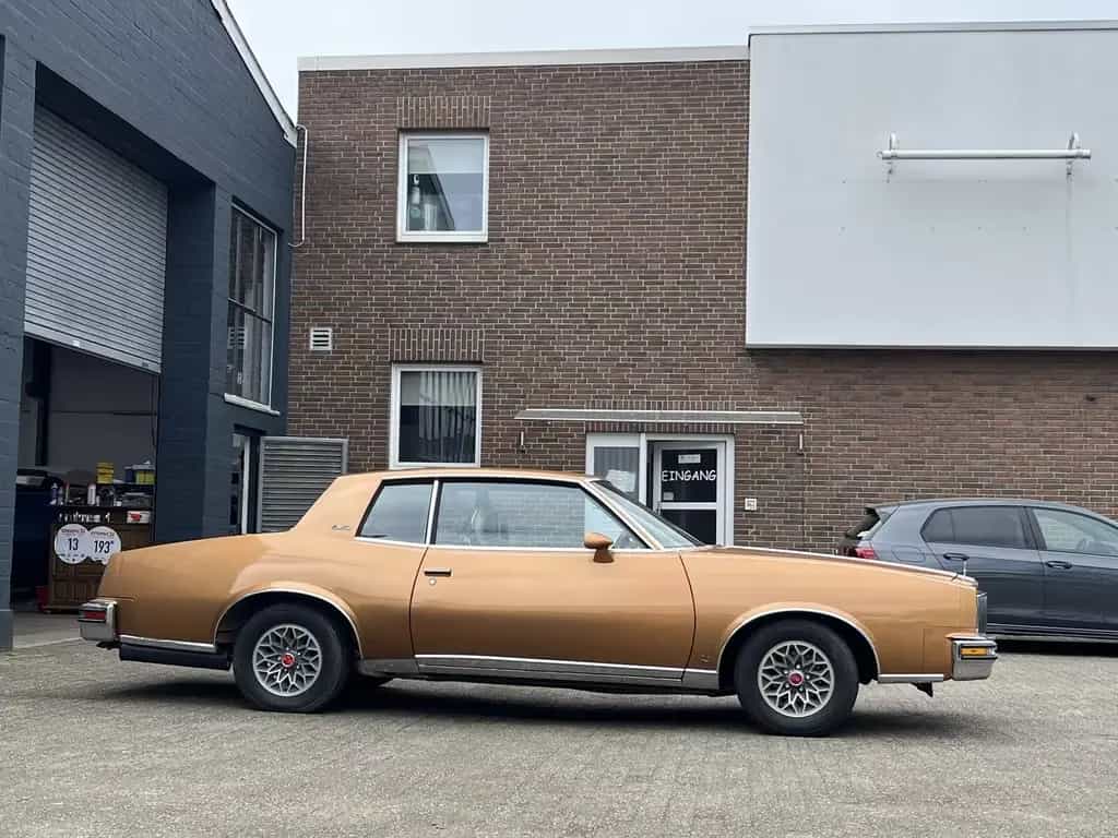 Pontiac Other Grand Prix 5,0 V 8 * Schweizer Fahrzeug * 03/1978-photo-7