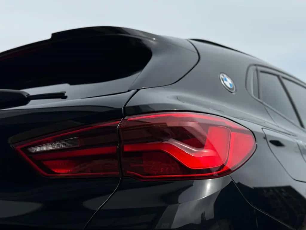 BMW X2 sDrive 18d M Sport*HUD*AHK*Scheckheftgepflegt 10/2019-photo-11