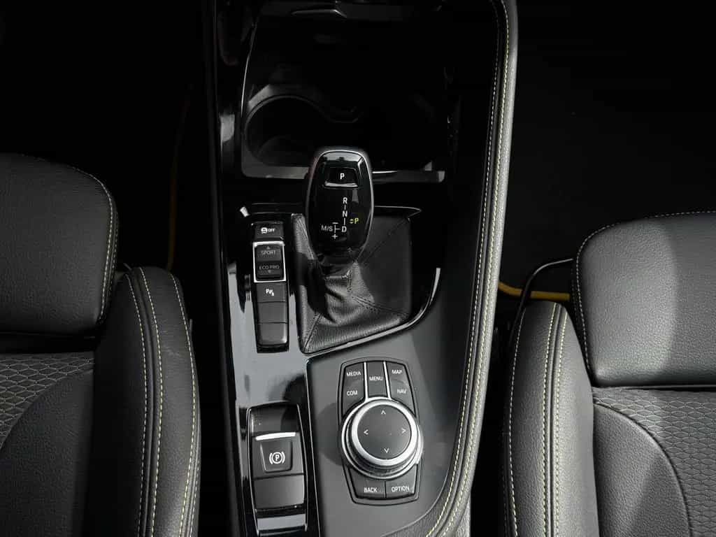 BMW X2 sDrive 18d M Sport*HUD*AHK*Scheckheftgepflegt 10/2019-photo-18