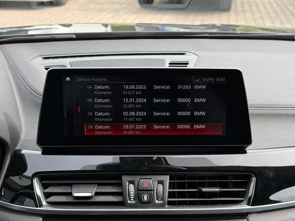 BMW X2 sDrive 18d M Sport*HUD*AHK*Scheckheftgepflegt 10/2019-photo-21