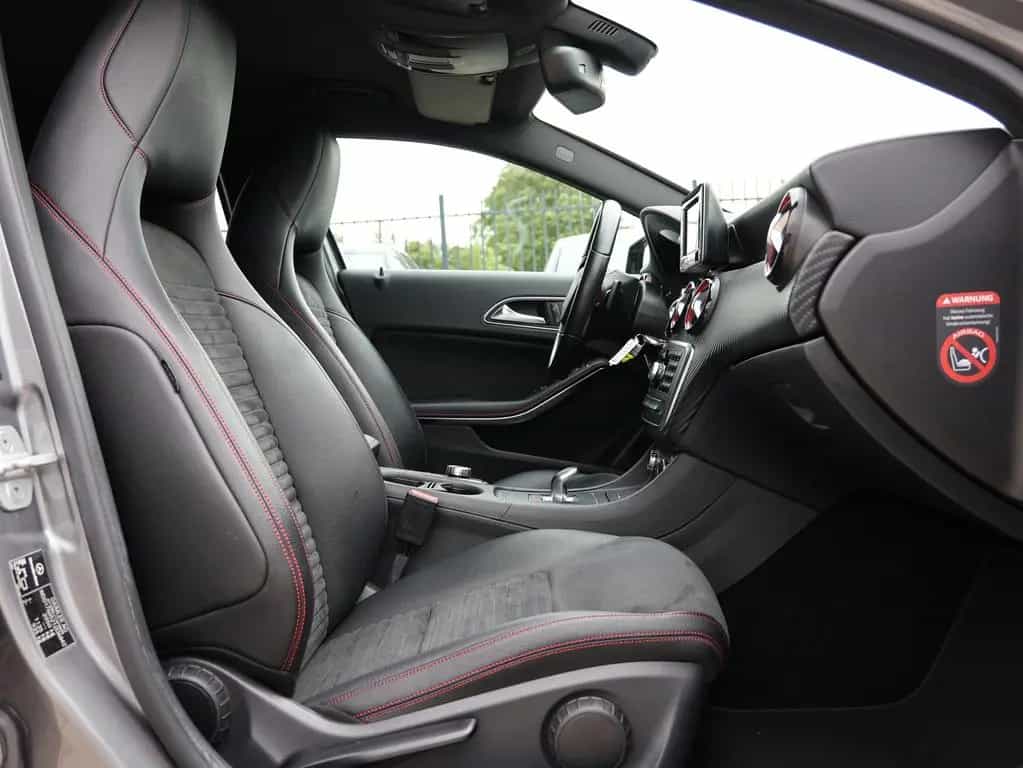 Mercedes-Benz A 45 AMG 4Matic - SPORTABGAS / NIGHT / KAMERA 10/2014-photo-18