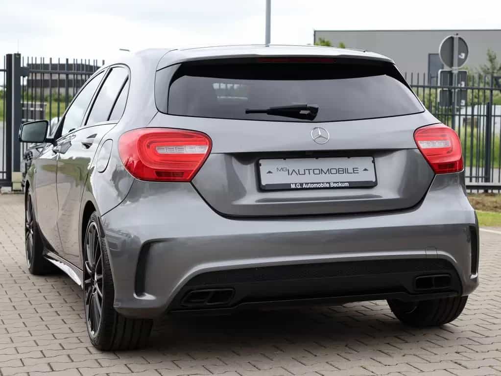 Mercedes-Benz A 45 AMG 4Matic - SPORTABGAS / NIGHT / KAMERA 10/2014-photo-9