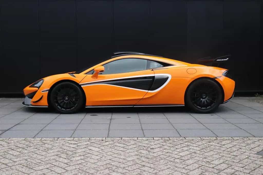 McLaren 620R 620R 3.8 V8 | R-PACK | ROOFSCOOP | LIFT | B 06/2021-photo-1