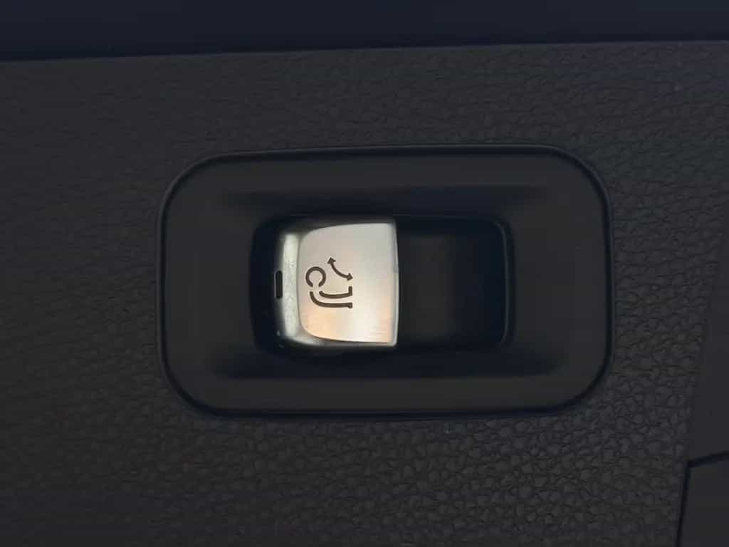 Mercedes-Benz E 220 d 4Matic T Avantgarde/Sparsam/Elegant 03/2021-photo-26