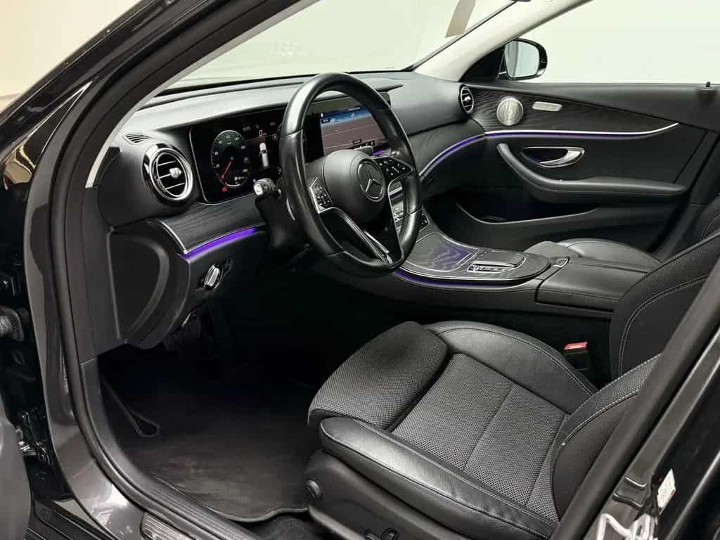 Mercedes-Benz E 220 d 4Matic T Avantgarde/Sparsam/Elegant 03/2021-photo-9