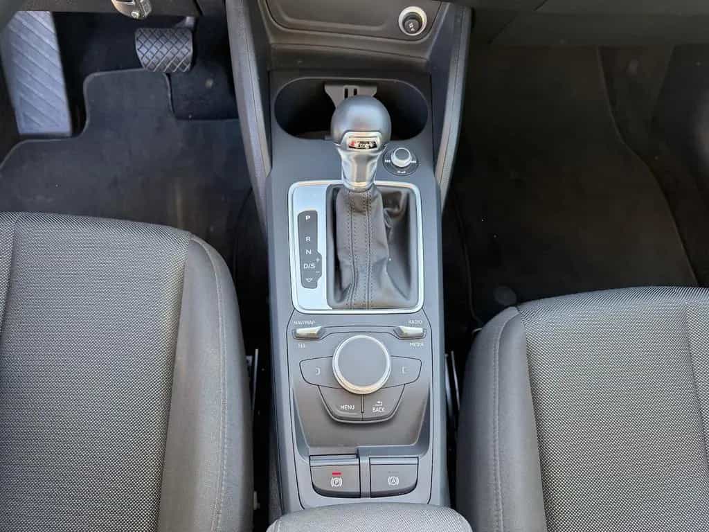 Audi Q2 35 TFSI S-Tronic / Sitzheizung / AKH 04/2019-photo-21