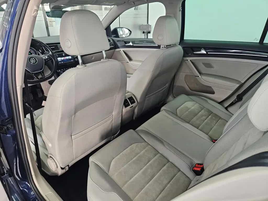 Volkswagen Golf 1.4 TSI Highline BMT Android,Kamera,BXenon, 08/2016-photo-19