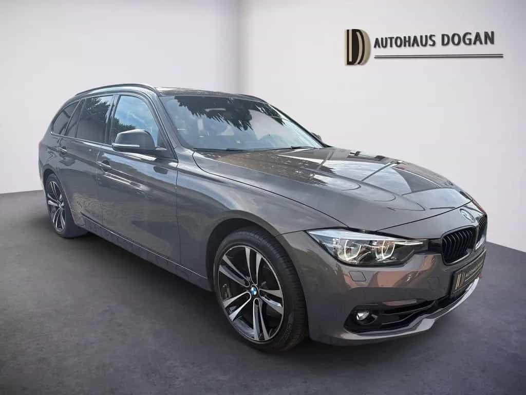 BMW 330 i xDrive SportLine*Shadow*M-Lenk*Pano*ACC*Led 05/2019-photo-1