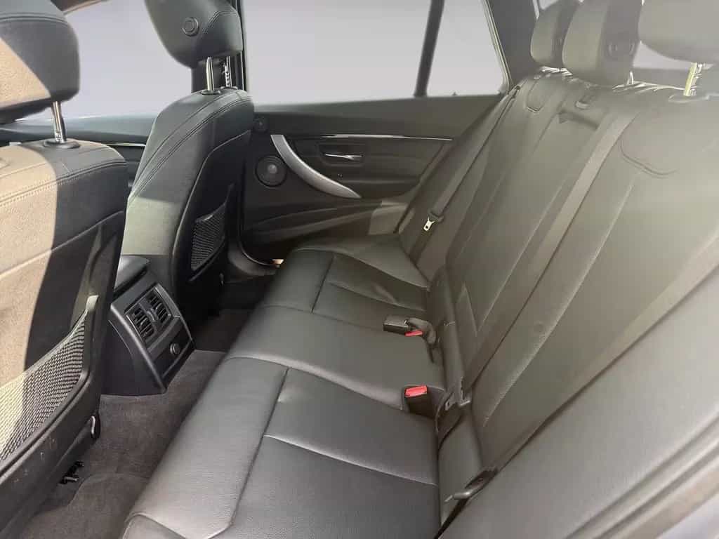BMW 330 i xDrive SportLine*Shadow*M-Lenk*Pano*ACC*Led 05/2019-photo-10