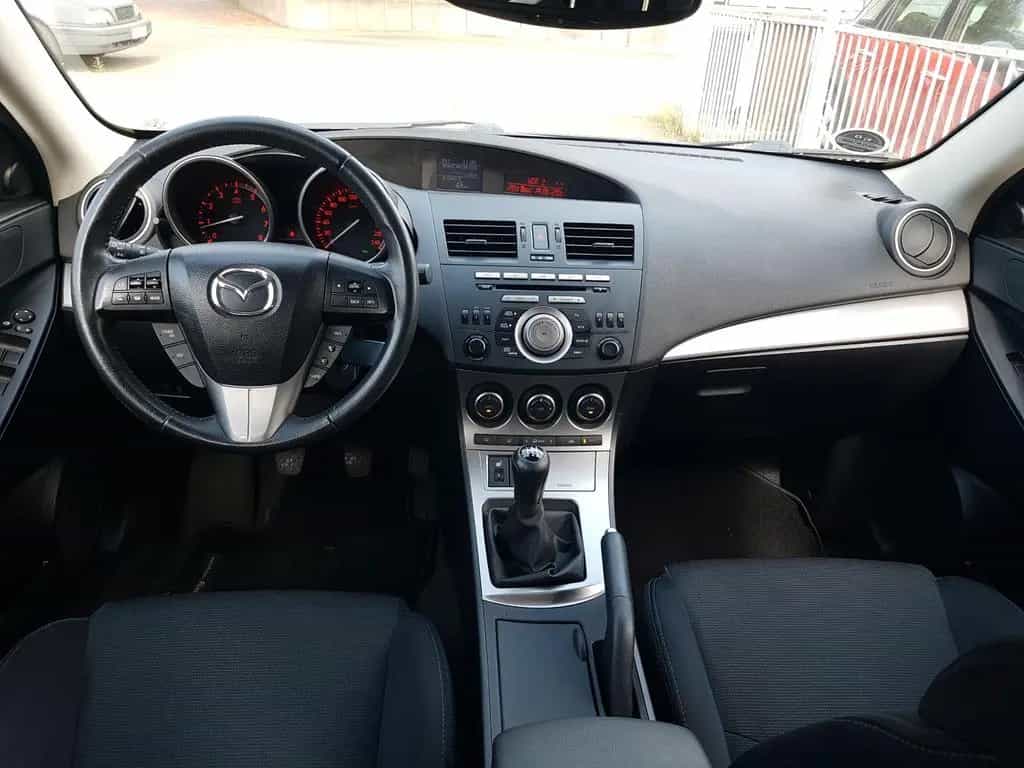 Mazda 3 1.6 MZR Edition 125 Sitzheizung PDC Bluetooth 09/2011-photo-13