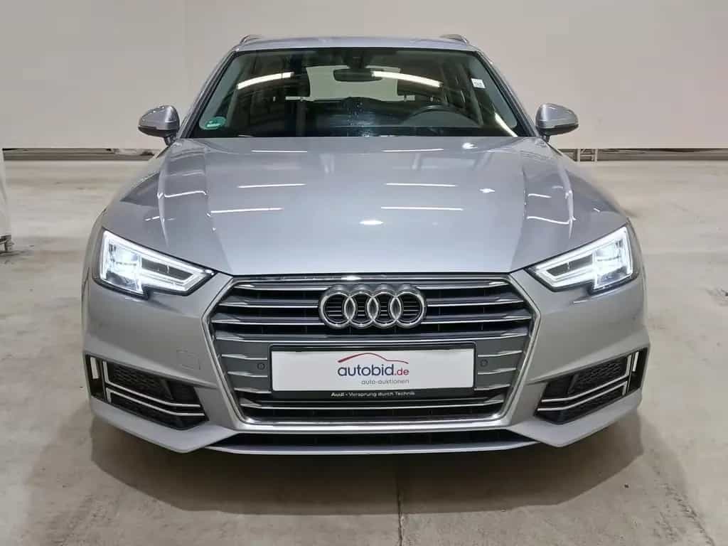 Audi A4 Avant sport S LINE 01/2018-photo-1