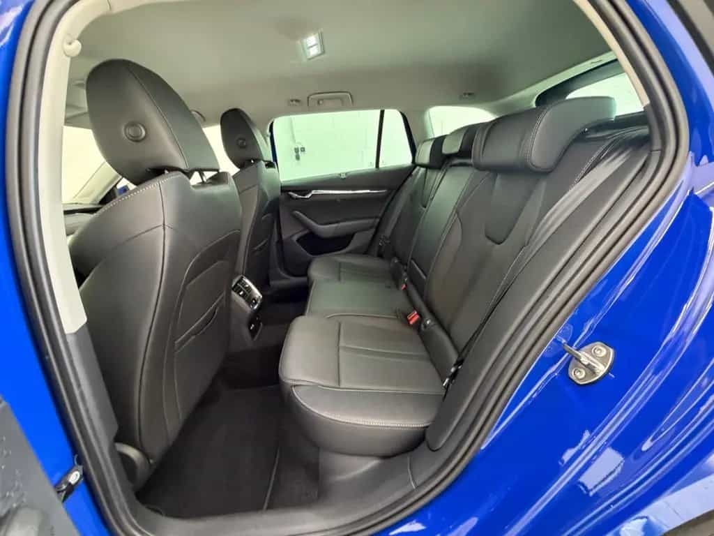 Skoda Octavia Combi Style 4x4+STANDH+ERGO-SITZE+LEDER+ 01/2023-photo-38