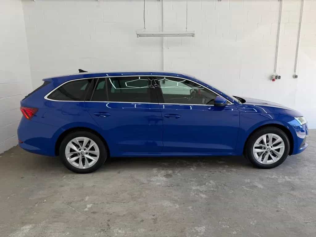 Skoda Octavia Combi Style 4x4+STANDH+ERGO-SITZE+LEDER+ 01/2023-photo-6