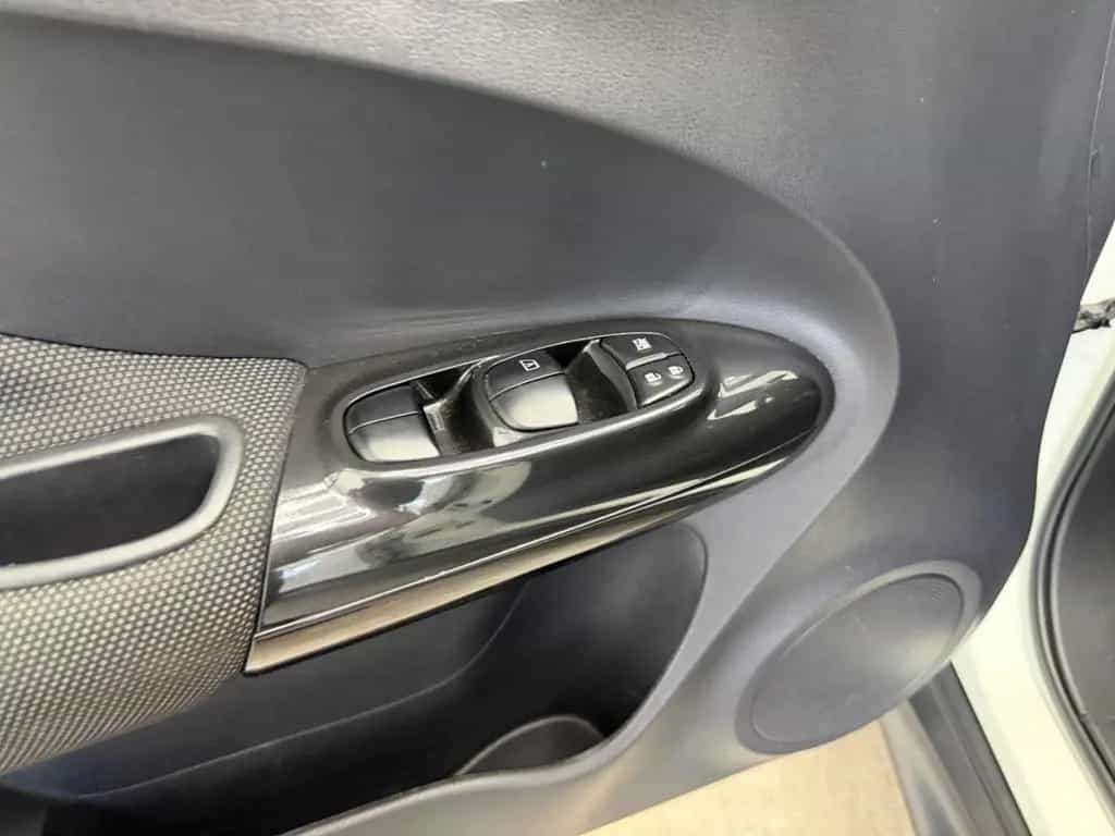 Nissan Juke Tekna 03/2015-photo-32