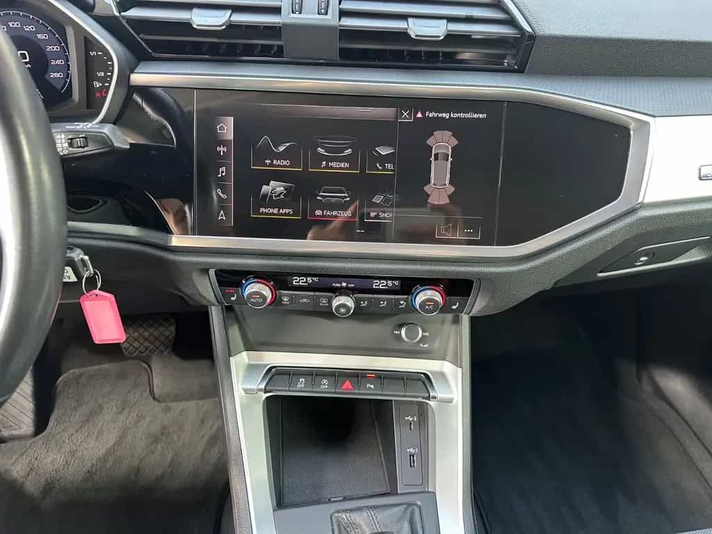 Audi Q3 35 TDI S tronic+NAVI+VIRTUAL+LED+DAB+SOUND S. 08/2019-photo-28