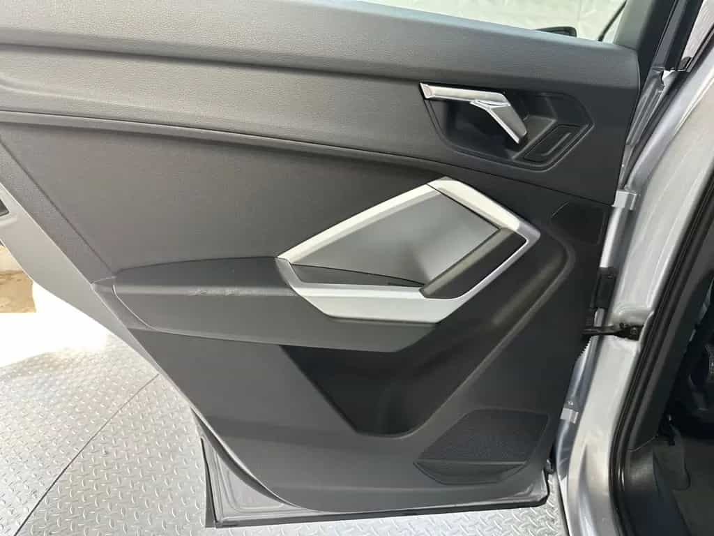 Audi Q3 35 TDI S tronic+NAVI+VIRTUAL+LED+DAB+SOUND S. 08/2019-photo-35