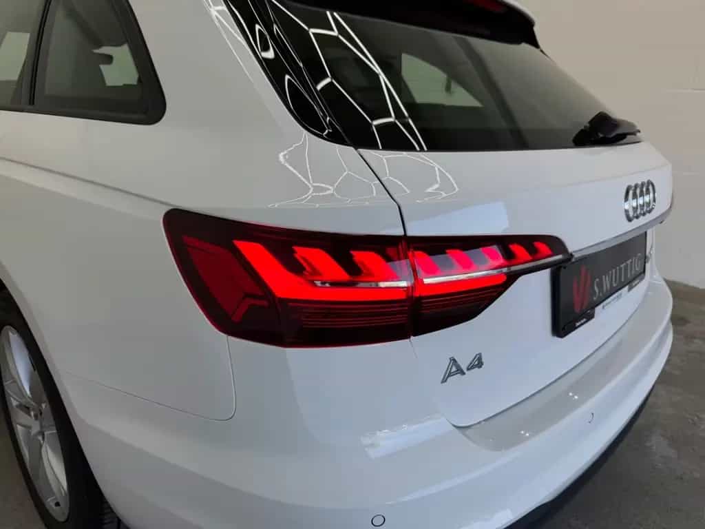 Audi A4 Avant 35 TFSI S tronic+STANDH+LEDER+MATRIX+ 01/2023-photo-11