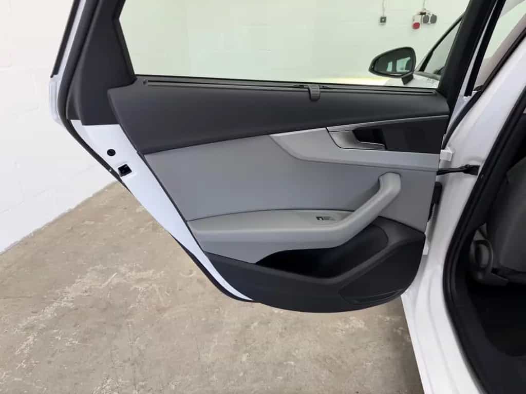 Audi A4 Avant 35 TFSI S tronic+STANDH+LEDER+MATRIX+ 01/2023-photo-35
