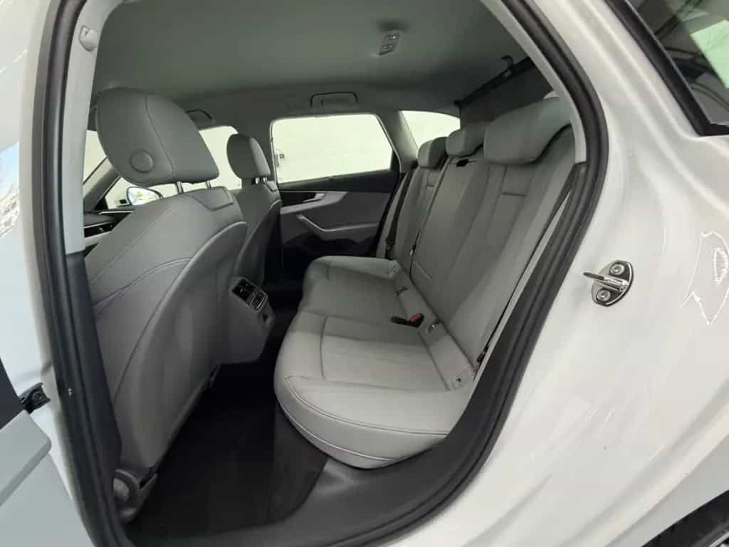 Audi A4 Avant 35 TFSI S tronic+STANDH+LEDER+MATRIX+ 01/2023-photo-37