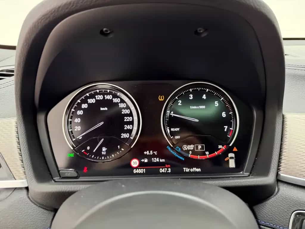 BMW X2 sDrive 18 i M Sport+PANO+NAVI+KAMERA+APPLE+ 06/2022-photo-11
