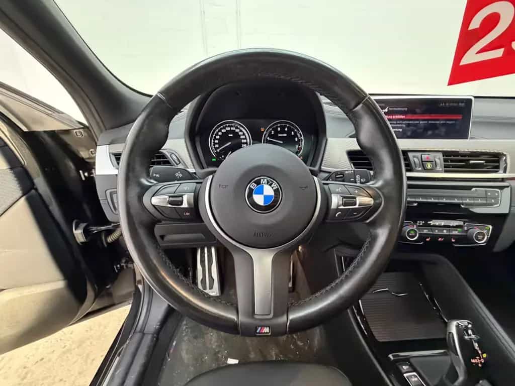 BMW X2 sDrive 18 i M Sport+PANO+NAVI+KAMERA+APPLE+ 06/2022-photo-8