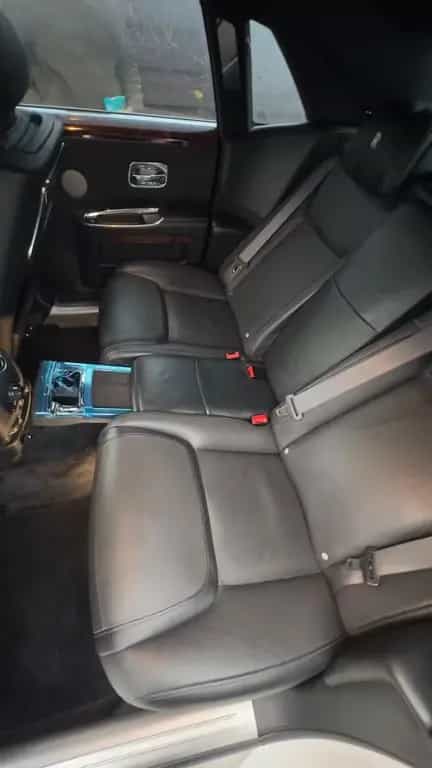 Rolls-Royce Ghost Very Low Milage Drives And Feels Like New 08/2019-photo-8