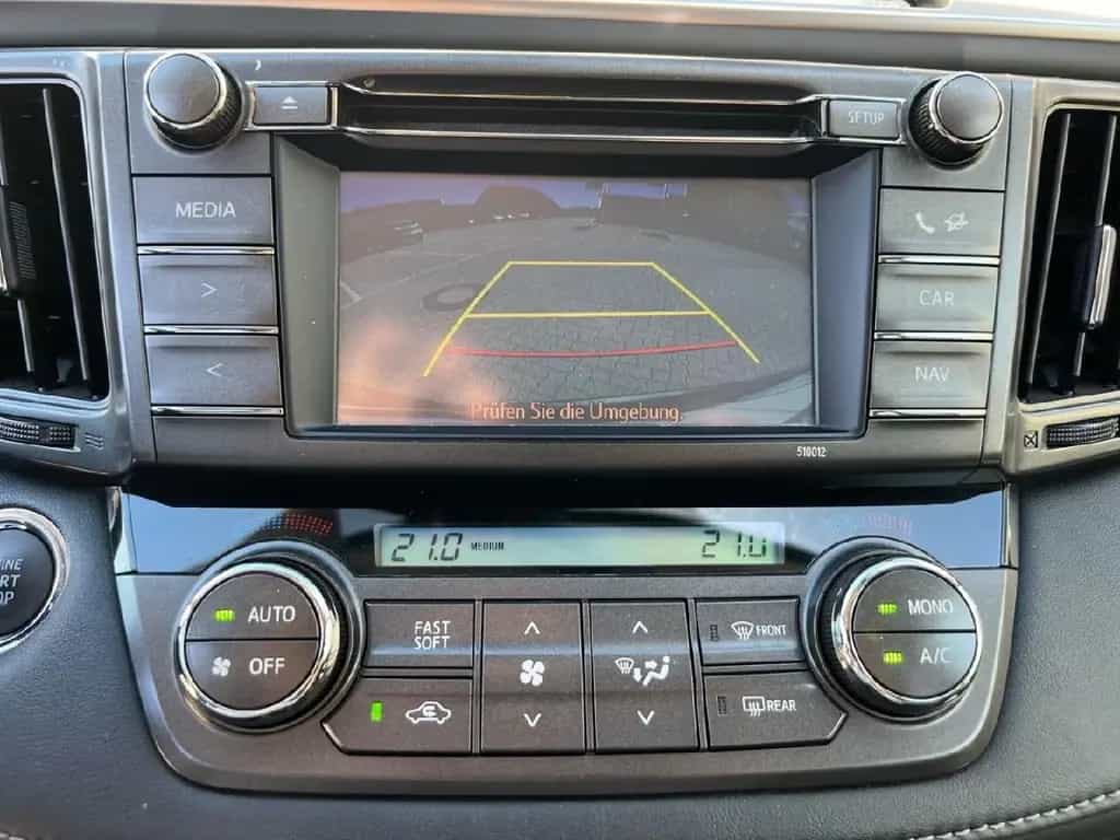 Toyota RAV 4 RAV4 Executive,KLIMA,NAVI,XENON,KAMERA,SH,MFL,ZV 04/2015-photo-9