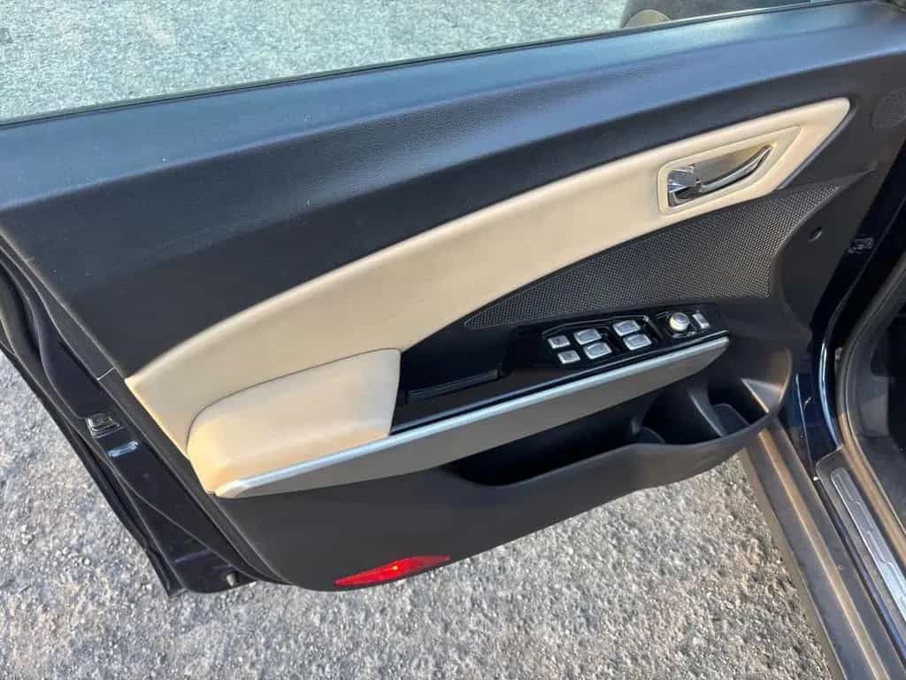 Ssangyong Tivoli 1.6d 2WD XDI 06/2015-photo-10