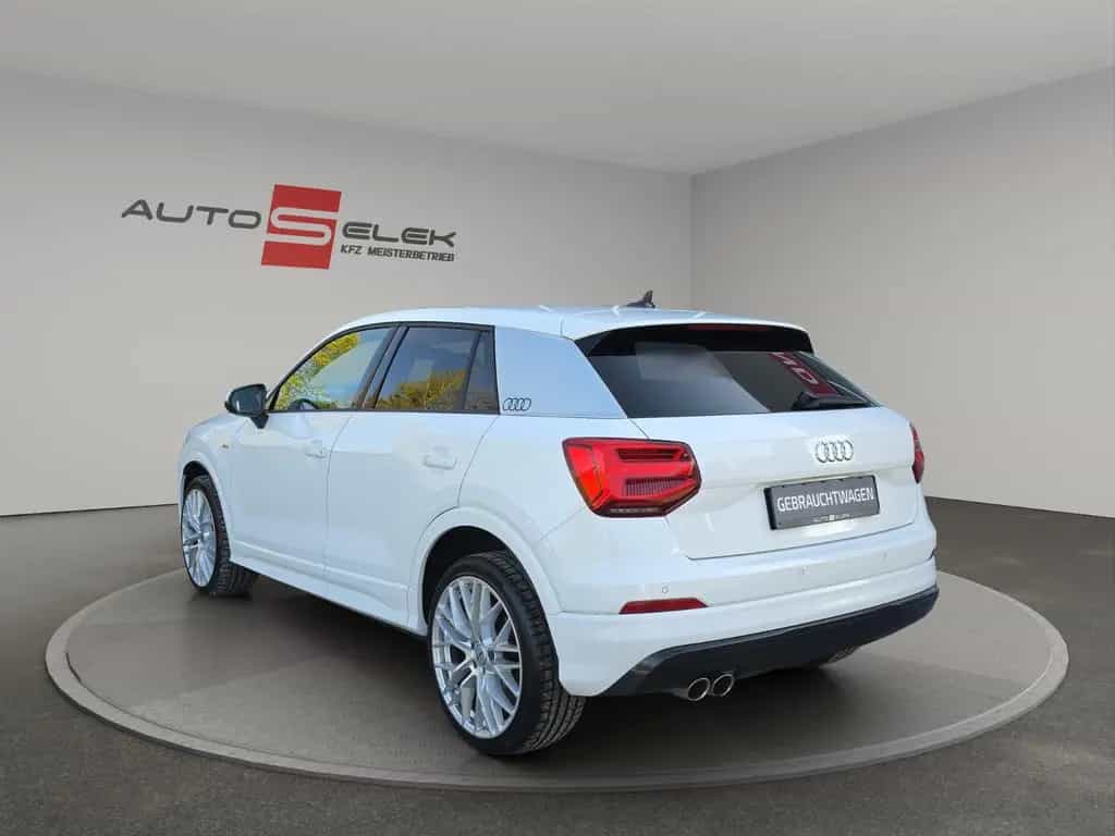 Audi Q2 35 TFSI SPORT S-LINE NAVI LED PDC SHZ LEDER 04/2019-photo-2