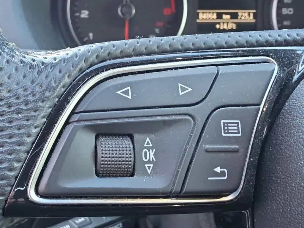 Audi Q2 35 TFSI SPORT S-LINE NAVI LED PDC SHZ LEDER 04/2019-photo-22