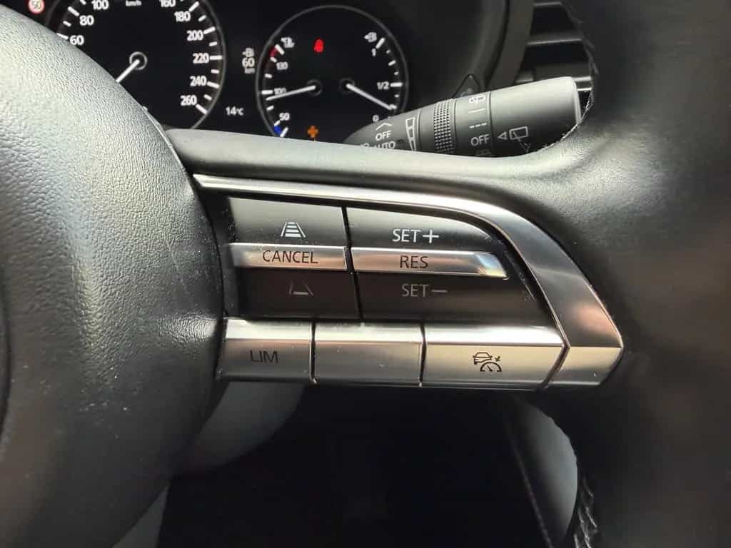 Mazda 3 Homura LED Navi Head-Up ACC Kamera Sitzheizung 02/2023-photo-34