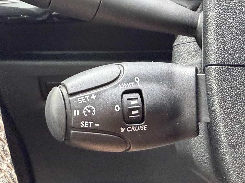 DS Automobiles Other 3 Sport Chic THP 165 LED Navi Rü-Kamera Tempomat 06/2016-photo-30