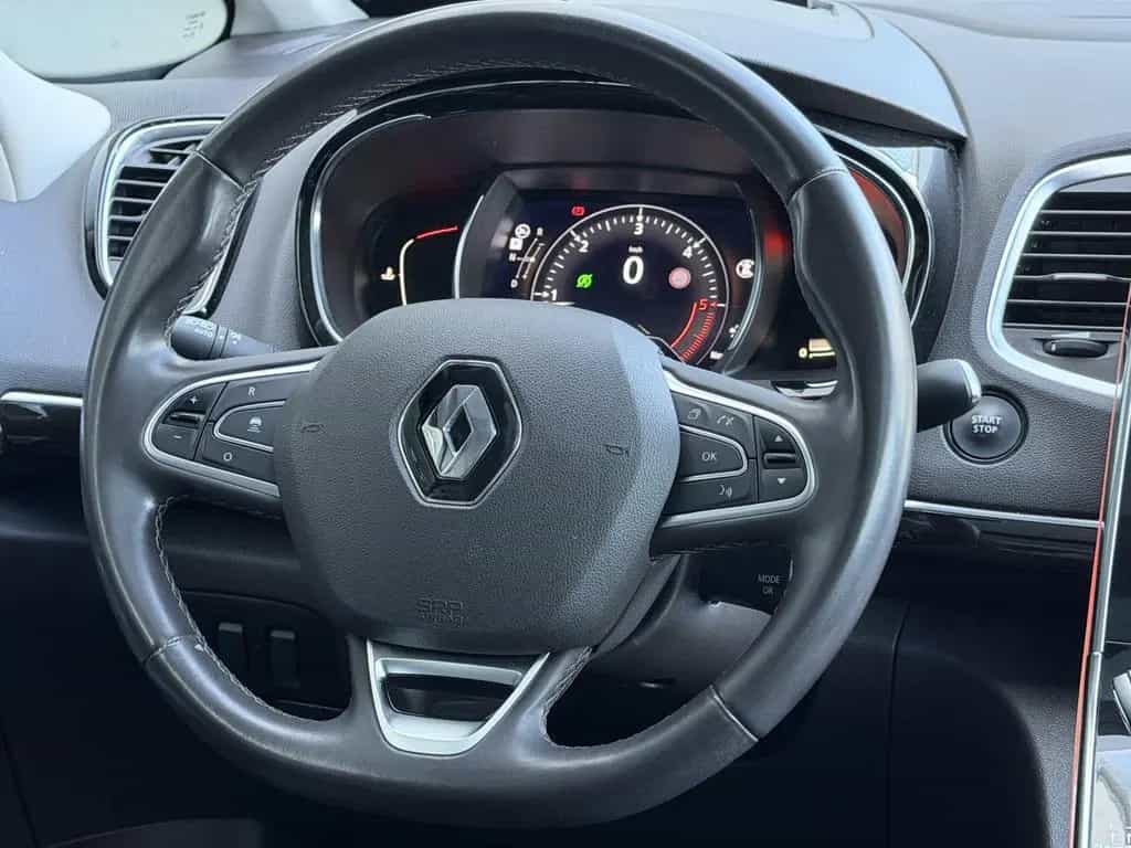 Renault Espace Business Edition Pano Rü-Kamera Leder 06/2019-photo-17