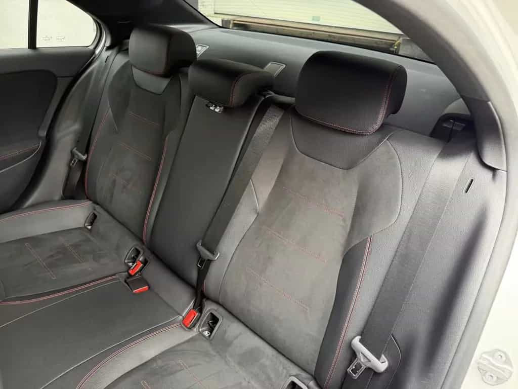Mercedes-Benz A 200 Limo AMG - Problem STEUERKETTE ! 06/2020-photo-14