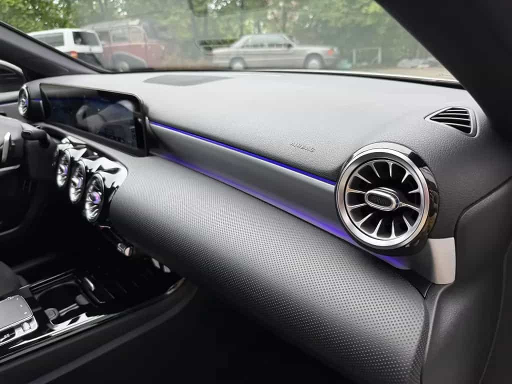 Mercedes-Benz A 200 Limo AMG - Problem STEUERKETTE ! 06/2020-photo-21