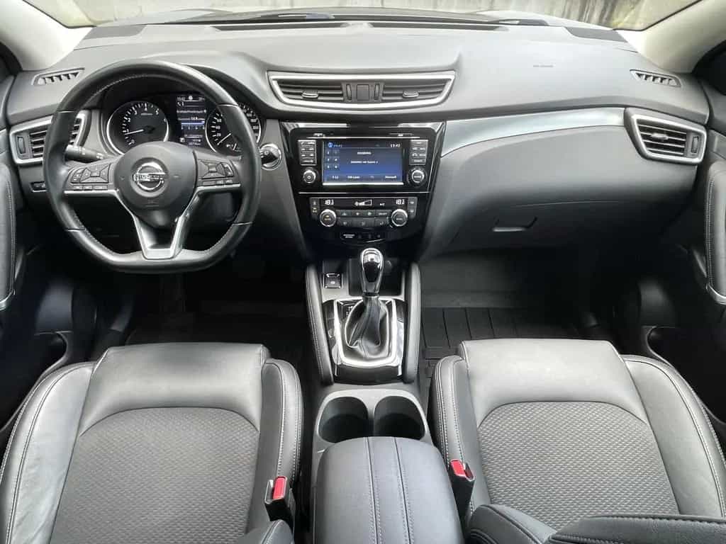 Nissan Qashqai Tekna LED Navi Pano Kamera-360° Abn.AHK 12/2017-photo-15