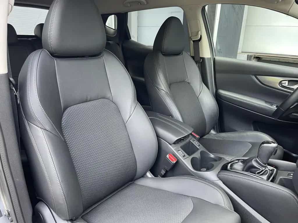 Nissan Qashqai Tekna LED Navi Pano Kamera-360° Abn.AHK 12/2017-photo-22