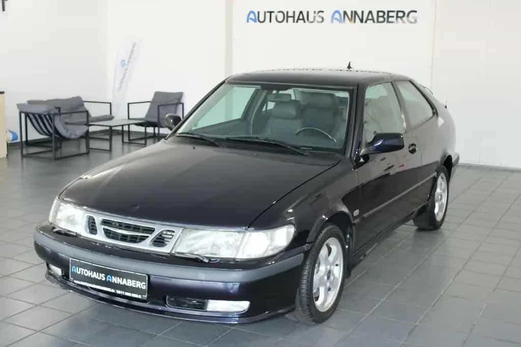 Saab 9-3 2.0t/Klimaaut../SHZ/Automatik/RESTAURIERT/2+ 01/2001-photo-0