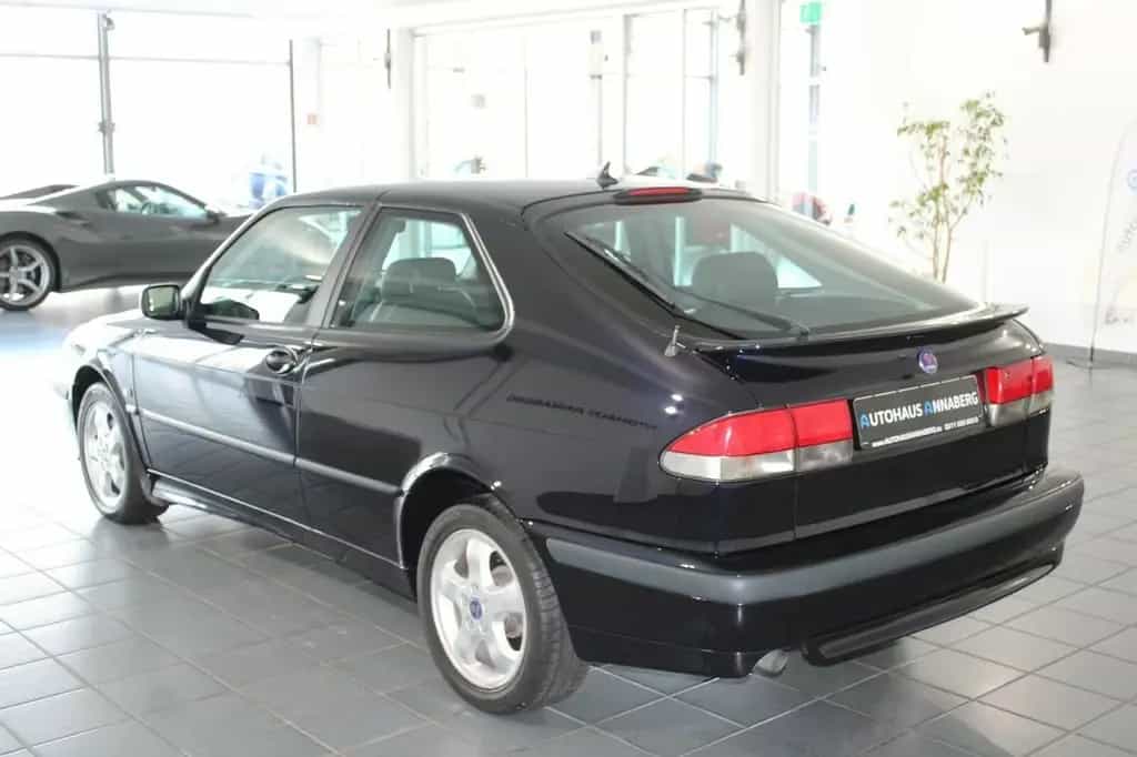 Saab 9-3 2.0t/Klimaaut../SHZ/Automatik/RESTAURIERT/2+ 01/2001-photo-3