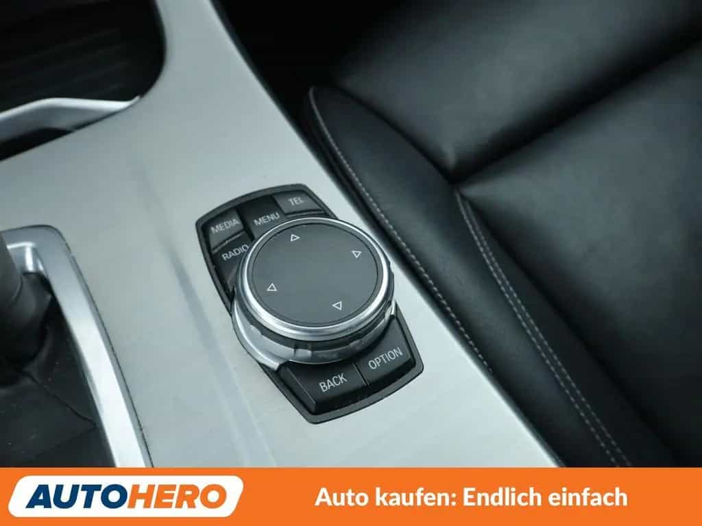 BMW X3 xDrive 30d Aut.*NAVI*HEAD-UP*BI-XENON*TEMPO* 09/2016-photo-24