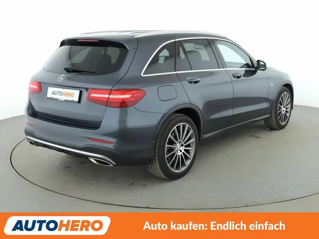 Mercedes-Benz GLC 250 4Matic AMG Line Aut. *DESIGNO*LED*ACC* 04/2016-photo-5