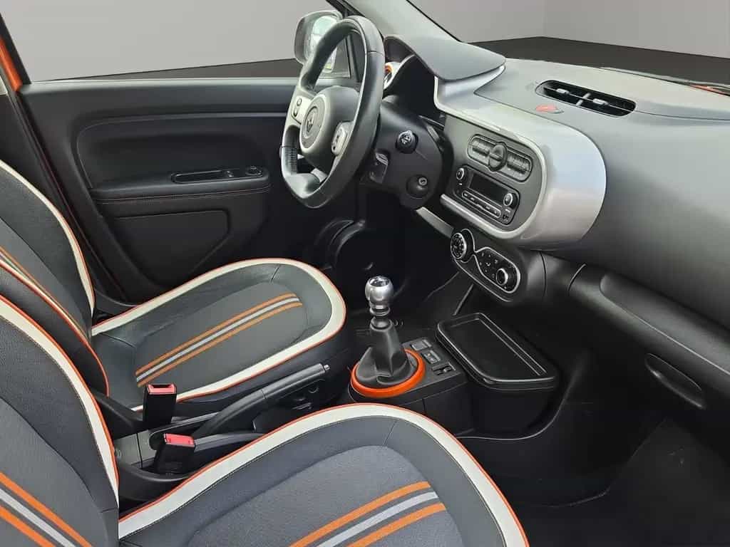 Renault Twingo GT Tempomat SHZ PDC TÜV NEU 08/2017-photo-11