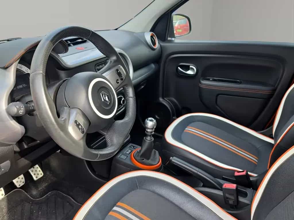 Renault Twingo GT Tempomat SHZ PDC TÜV NEU 08/2017-photo-8