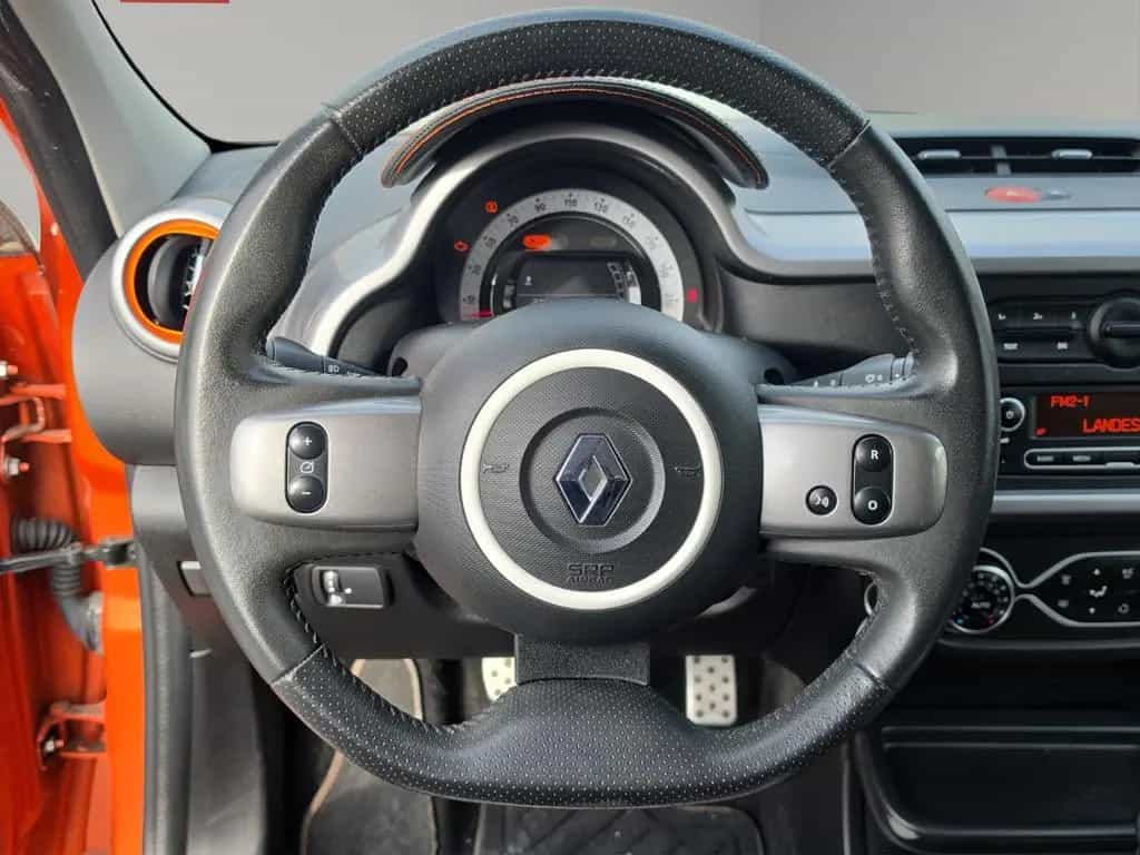 Renault Twingo GT Tempomat SHZ PDC TÜV NEU 08/2017-photo-9