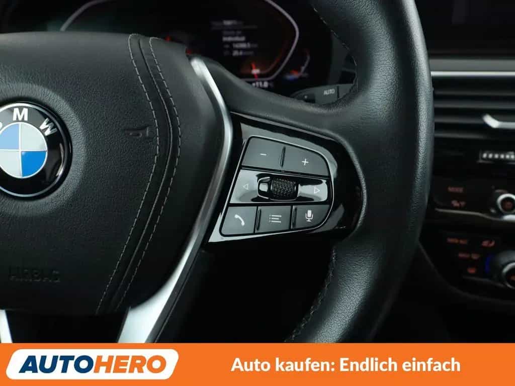 BMW 520 d Mild-Hybrid Aut.*NAVI*LED*PDC*TEMPO*SHZ*ALU 12/2019-photo-26