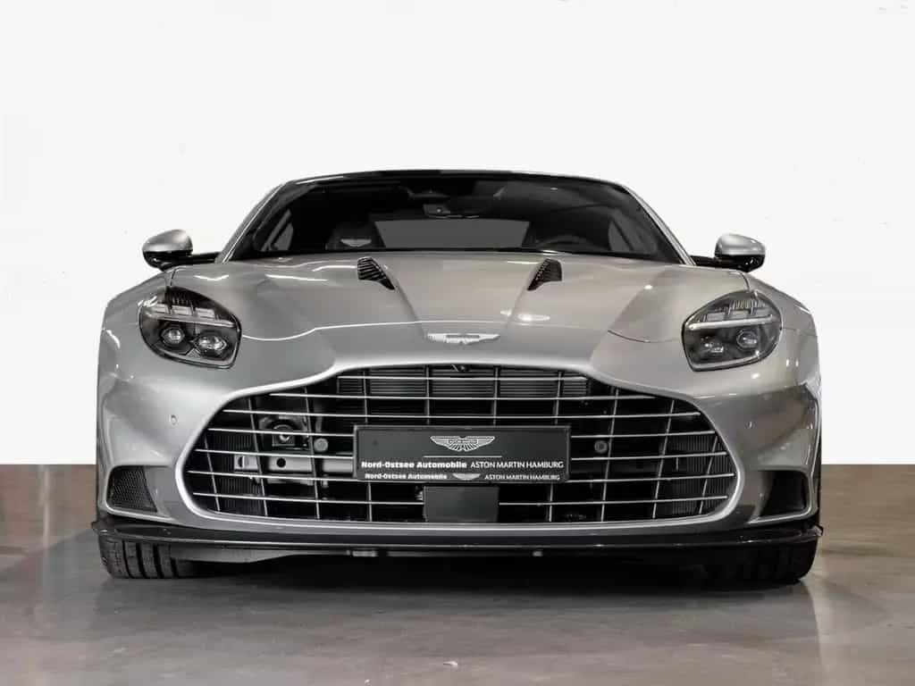 Aston Martin Vanquish Coupe Aston Martin Hamburg null-photo-6